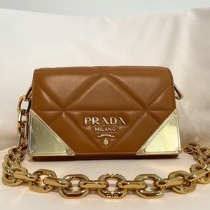 Quilted Nappa Leather Shoulder Bag- Caramel